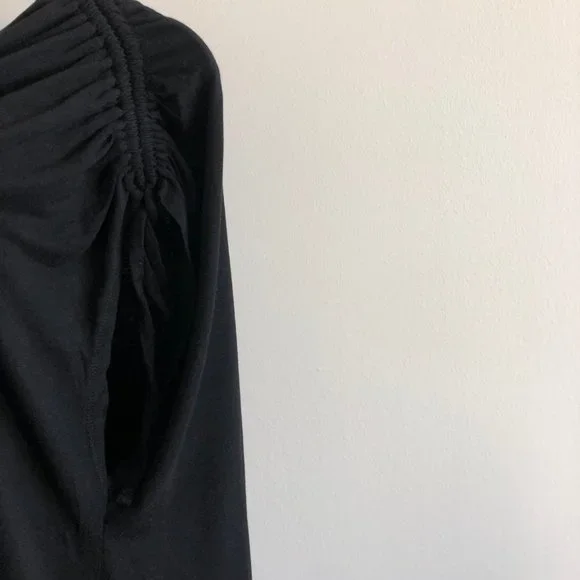 Lane Bryant Ruched Shoulder V-Neck Black Top 26 - 28 - Picture 4 of 6